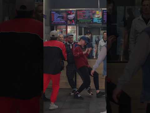 Комик разнес шпану #shorts