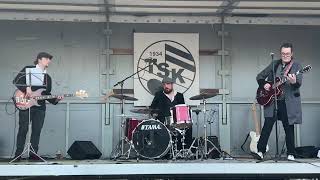 High School Sweethearts - It’s So Shame ( Live at Turku )