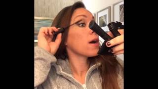 How to Apply 3D Fiber Lash Mascara Plus | www.ForeverStunning.com |