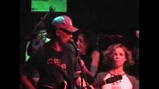 Video thumbnail of "Southern Culture on the Skids: "Eight Piece Box" Live 11/11/05 Chapel Hill, NC"