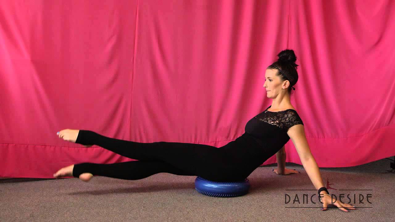 Using a Balance Cushion for Abdominal Exercises & Balance YouTube