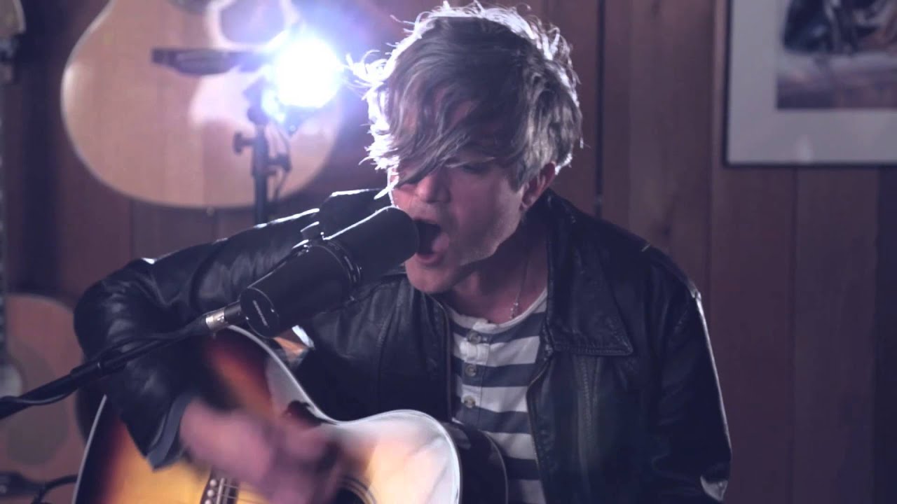 We Are Scientists Perform "Make It Easy"