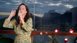 Watch Bebel Gilberto Essence video