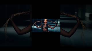 Chaewon and Jade are literally burning hot