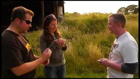 Wormhole by Ali Nouira and Big Blind Media - www.MJMMagic.com