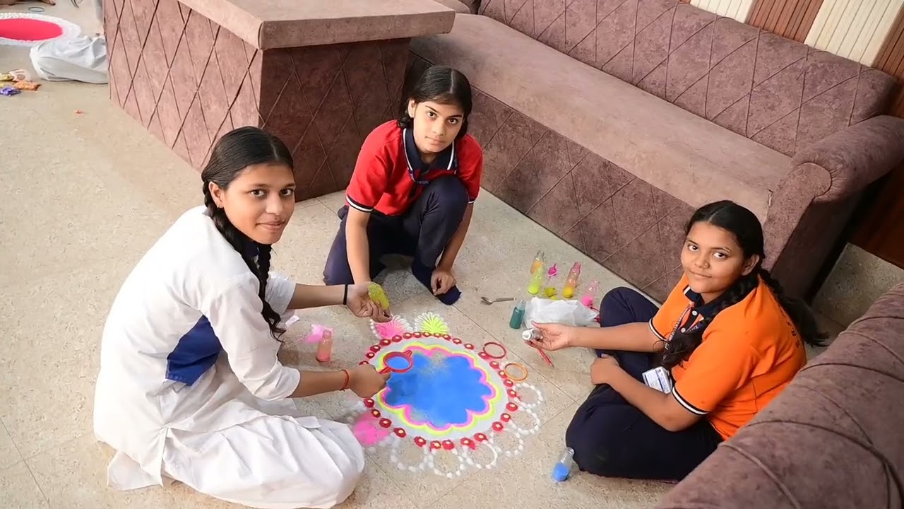 अंधकार पर प्रकाश की जीत का संदेश—यही है दीपावली की विशेषता।”#DiwaliCelebration#DeepawaliQuotes# 