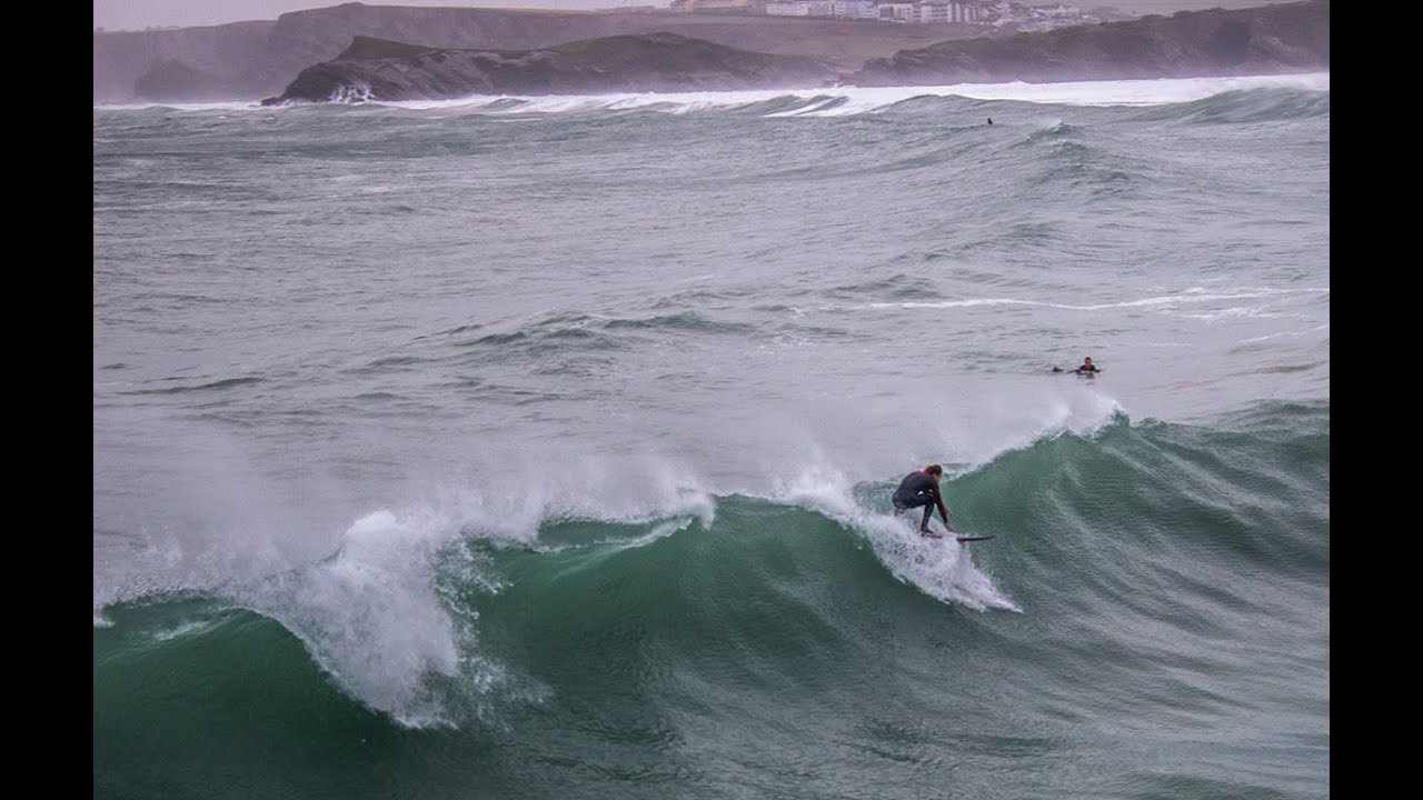 Storm EPILSON hits Newquay with large waves and a surfers paradise - 28th October 2020