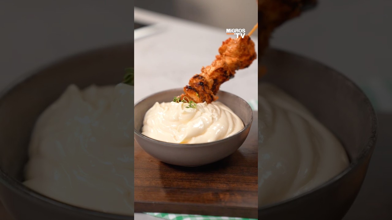 1 Dakikada Ev Yapımı Mayonez Tarifi 🥄 (Sarımsaklı Mayonez Püf Noktaları) #Shorts