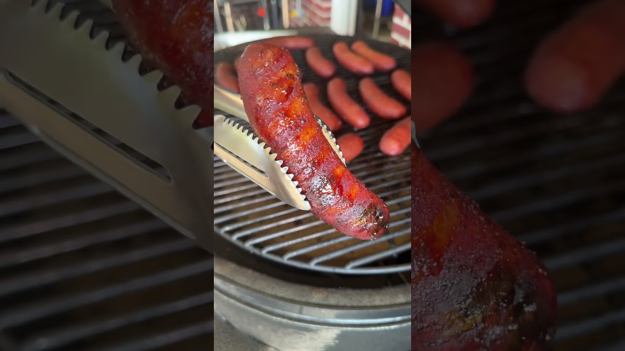 Обжаренные кончики колбасок братвурст