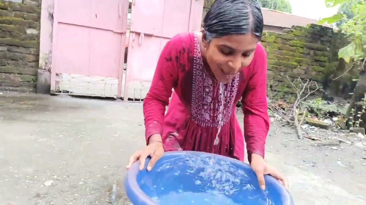 head dunking in the full water tube challenge | Saraswati Rapunzel