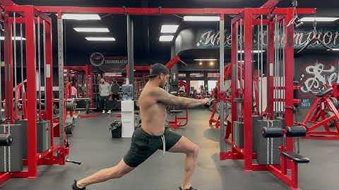 Cable Lunge with Rotation