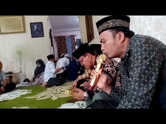 Indah dan merdu lantunan barzanji  abtadiul imla dan walamma tamma class=