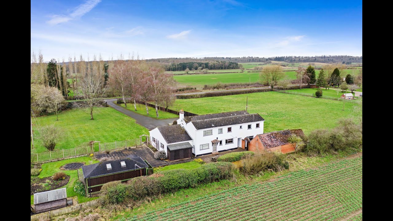 Sanders & Sanders Estate Agents Highfields, Alcester Heath, Alcester