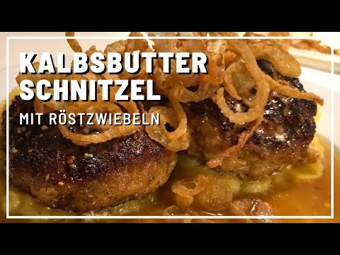 Geschmorte Lammstelze mit Endiviensalat und Erdäpfelauflauf (Richard Rauch). 