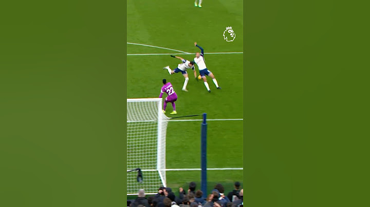 Oops! Bentancur & Solanke Clash! 🫣