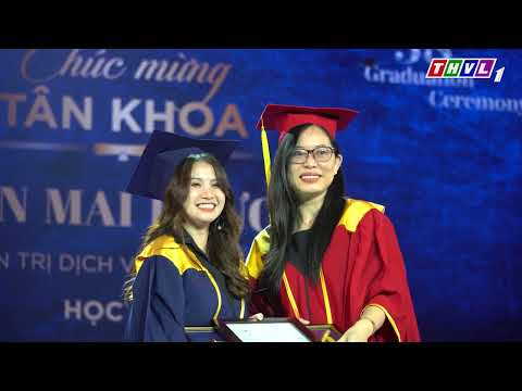 Video Đại Học Hoa Sen Tổ Chức Lễ Tốt Nghiệp Cho Gần 1.500... - YouTube