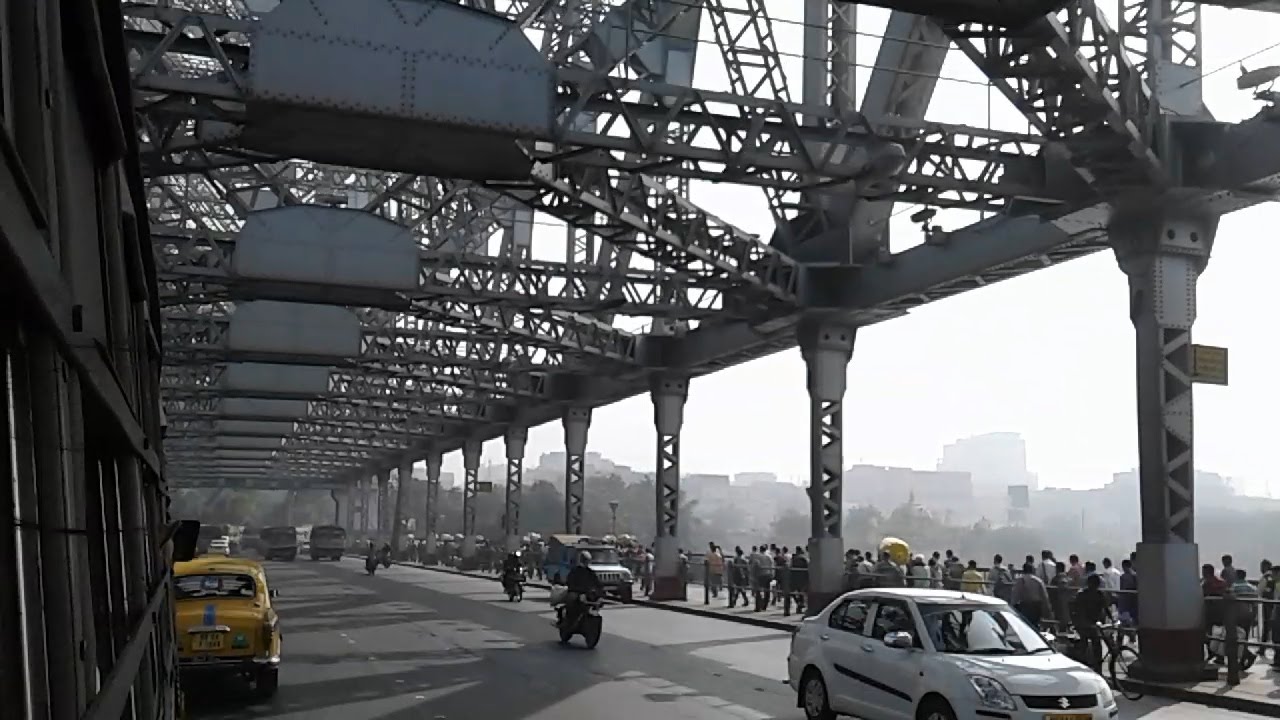Crossing Howrah Bridge Kolkata On A Holiday By Everything Abcd