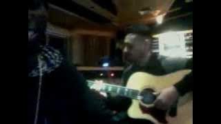 Download lagu Raw Blue W/ Hans Giraldo From The Barrio Boyz | Hip Hop Guitar