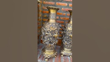 Cặp bình đồng Song Long nặng trên 17kg. Lh: 0907172315