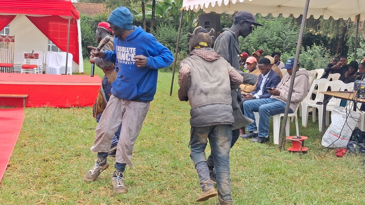 ANAKE CUKURA GUCANJAMURA ANDU GITHUNGURI.