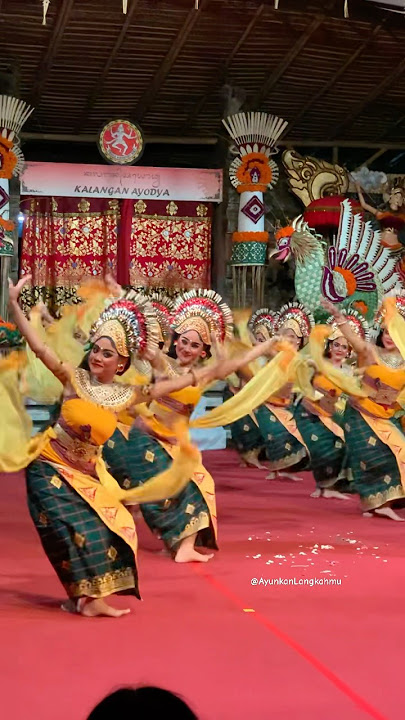 The Grace of the Janger Duta Dancers of Badung Regency #shorts #baliartfestival #balidancers