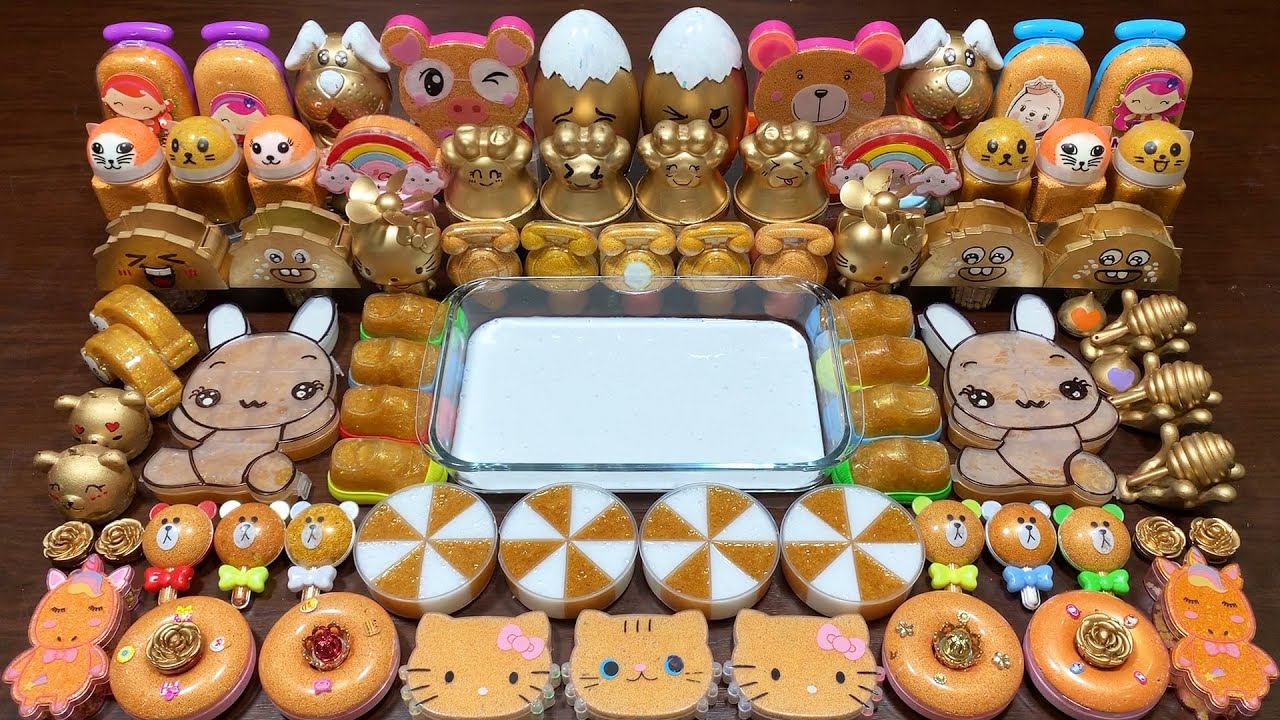 GOLD SLIME - Mixing Gold Makeup and Gold Glitter Into Glossy Slime !  Satisfying Slime Videos 