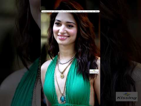 Tamanna Bhatia Looking Beautiful Tamannaahbhatia Kissingai