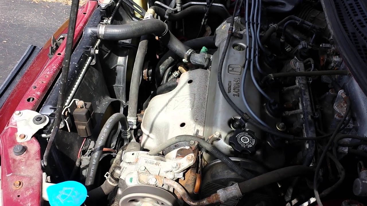 1996 Honda Odyssey Engine Bay While Running - YouTube