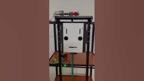 Pole Climbing Robot with Fire Extinguisher #academicproject #engineeringprojects #iotprojects #robot