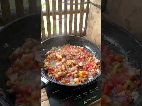 Gumawa ako ng alamang yung hipon na maliliit na huhuli dito sa lawa!