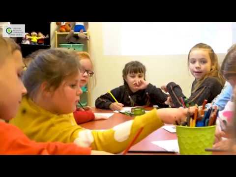 Wideo: Jak Dzieci Naśladują Zachowanie Swoich Rodziców. Cechy Edukacji