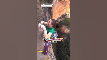 Climber Slips Off a Cliff but Survives Thanks to Anchor!"