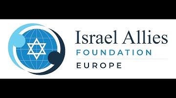 Panel discussion with Wierd Duk, Matthijs van Schie, and Maaike van Charante, led by Raouf Leeraar.