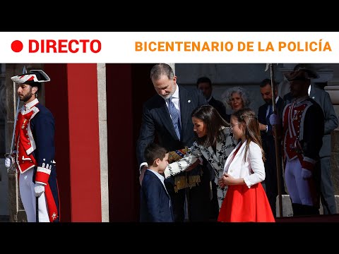 POLICÍA NACIONAL: Los REYES presiden el BICENTENARIO de la INSTITUCIÓN | RTVE Noticias