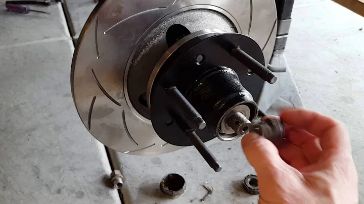 Installation of the DRP hub spacers on a 67 Datsun Roadster