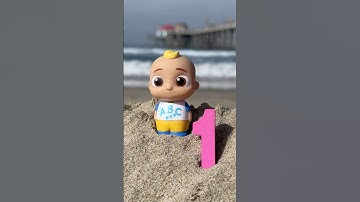 Learn Numbers 1-2-3 at the Beach! CoComelon Toys! #cocomelon #shorts