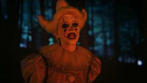 Ingrid meets Pennywise in the Black Spot scene | IT: welcome to derry 