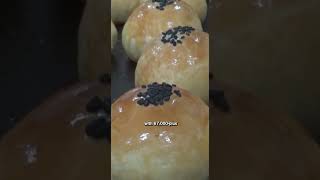 Pastries made by Taiwanese prisoners sell out instantly