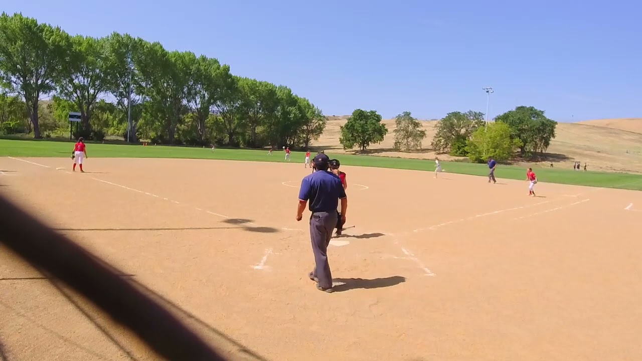 Foothill Gold - lily triple vs Smoke FastPitch