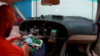 Saab 9-3 replacing instrument cluster light bulbs
