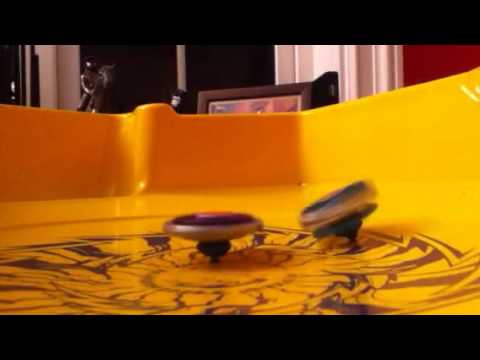 Best Beyblade battle ever - YouTube