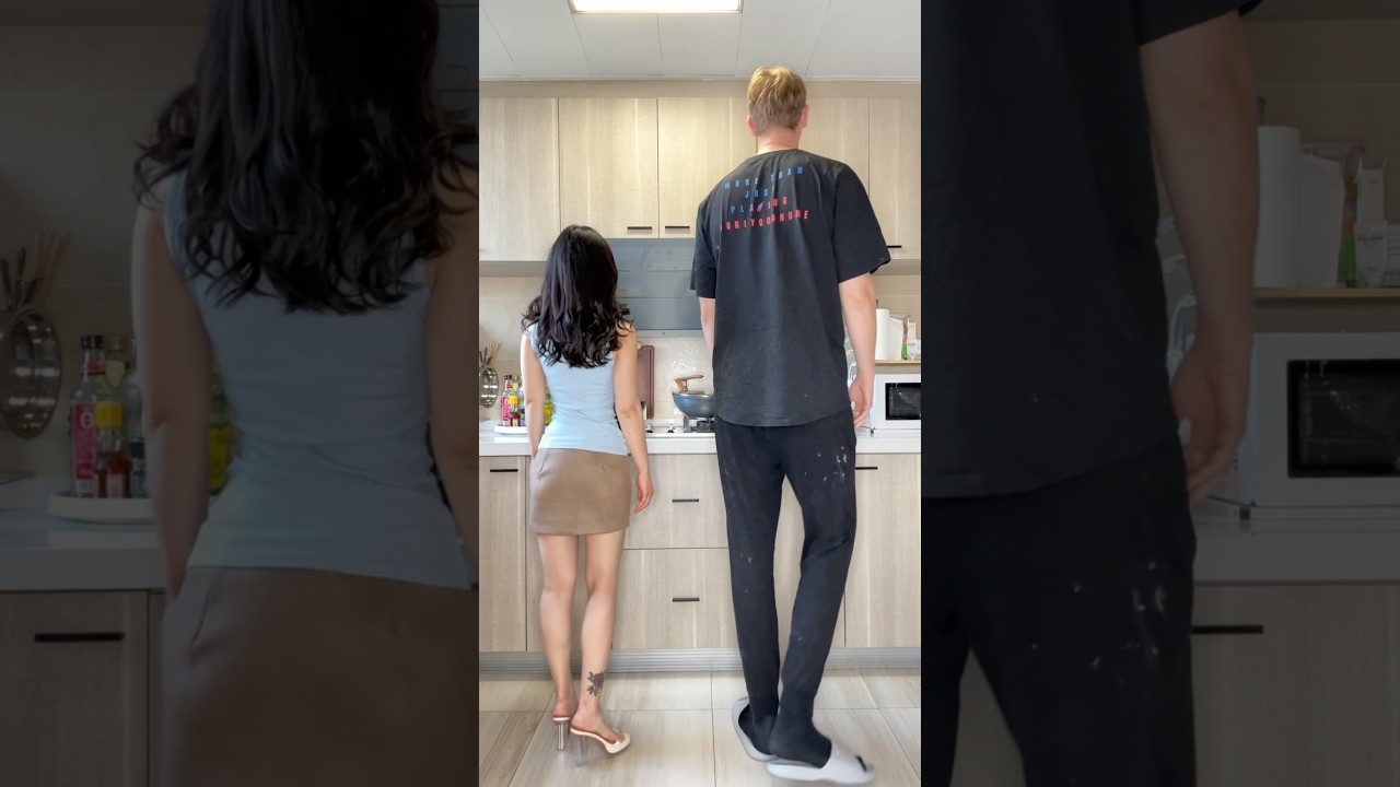 The reference of my husband dress me for a week