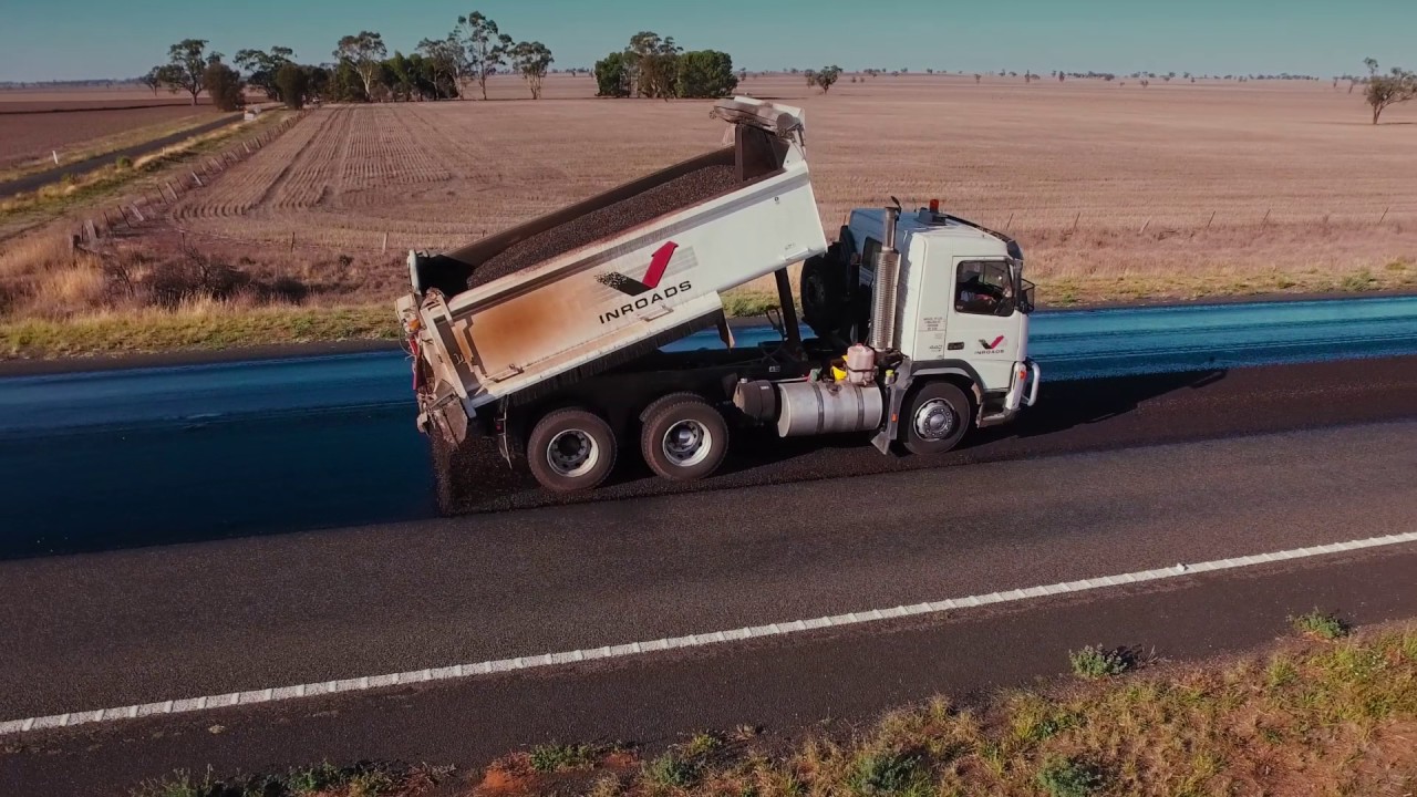 Bitumen Spraying Western Highway February 2016