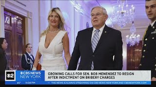 Growing calls for Senator Bob Menendez to resign after indictment on bribery charges
