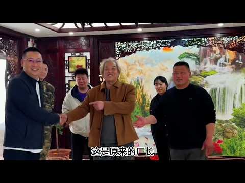 辛大师带领徒弟探访明雅中式装修，把传统榫卯与家装结合