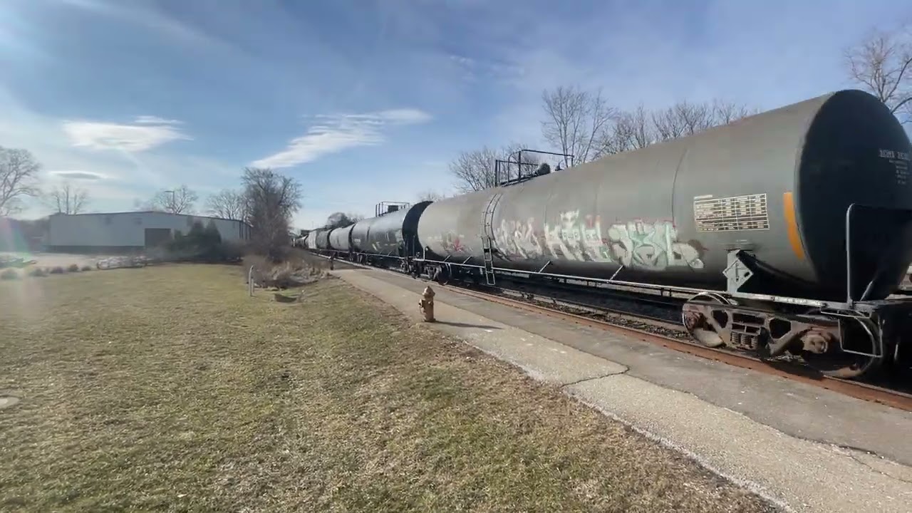 Cn A492 and with Cn 3871 and 2896 and Cn/ex gtw 5815 🎺😃