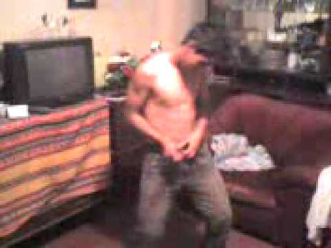 El Baile Sensual ( Andrew Villena ) 2009 PERREANDO...