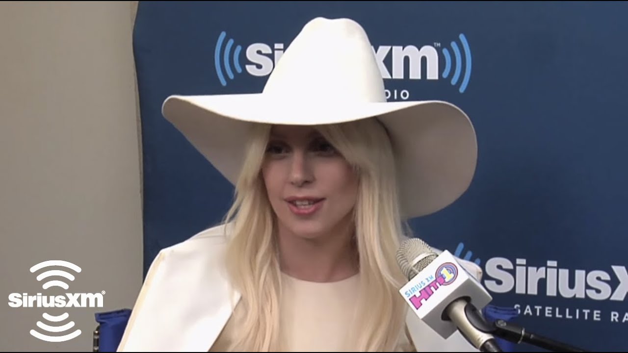 poker face studio c Lady Gaga 