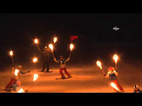Erzurum Yeni Yıla Kayaklı Meşale Gösterisiyle Girdi