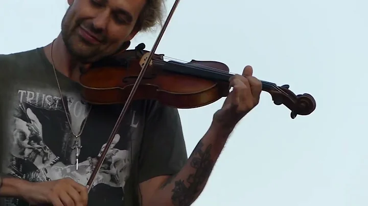 David Garrett warms up at Bocellis LAJATICO concer...